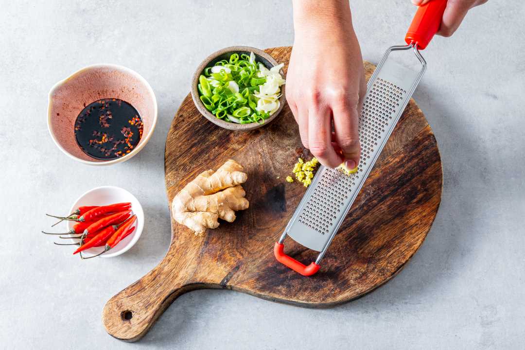 FINE GRATER FOR GARLIC & GINGER (12322060)