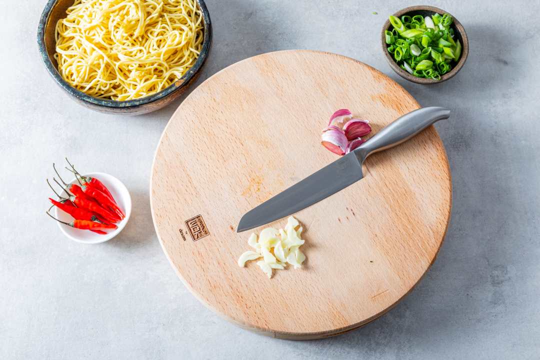 SCHOOL OF WOK 5.5" SLICE AND DICE SMALL CLEAVER (12322070)