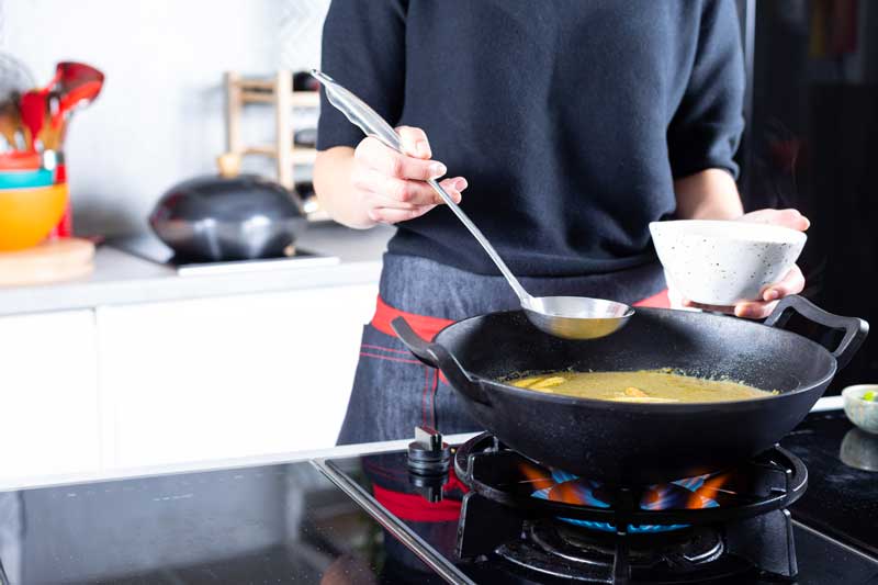 STAINLESS STEEL WOK LADLE (12322013)